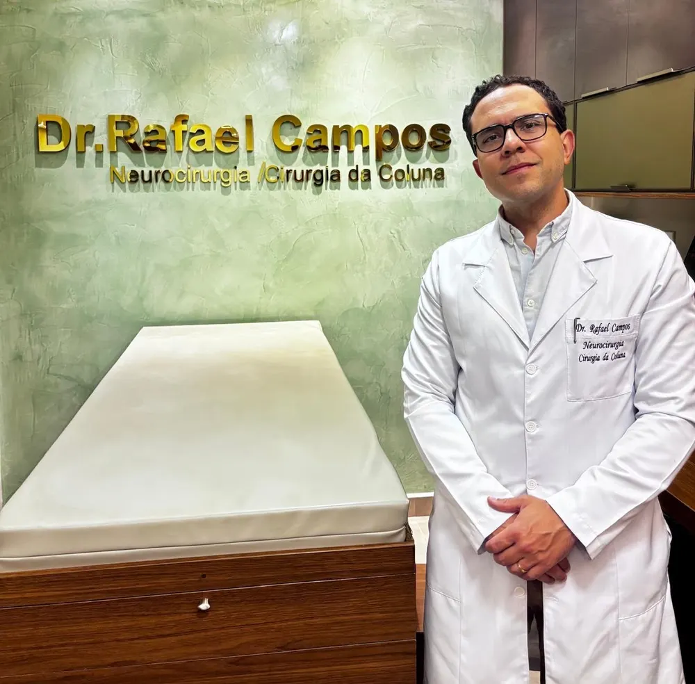 Dr. Rafael Cardoso Campos, neurocirurgião em Belo Horizonte